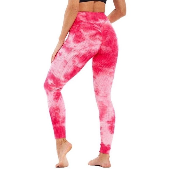 NWT Ookie & Lala Ruched Butt Lifting & Enhancing Textured Pink Tie Dye Leggings - Picture 1 of 10